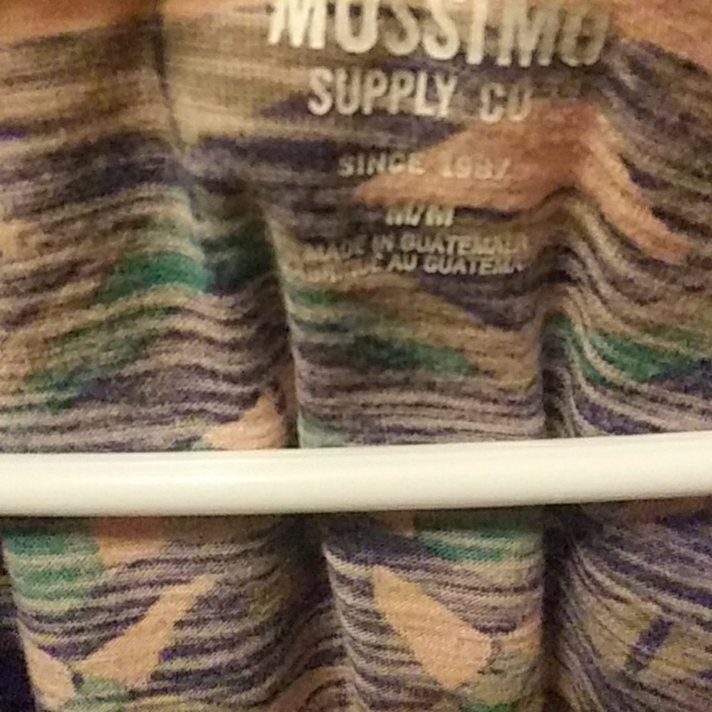 Shirt - Picture 3 of 4